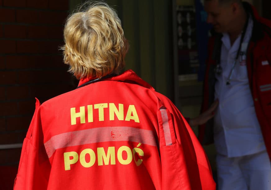 (FOTO) POGINULE 2 ŽENE I MUŠKARAC Oglasila se Služba hitne medicinske pomoći povodom nesreće u Prijakovcima