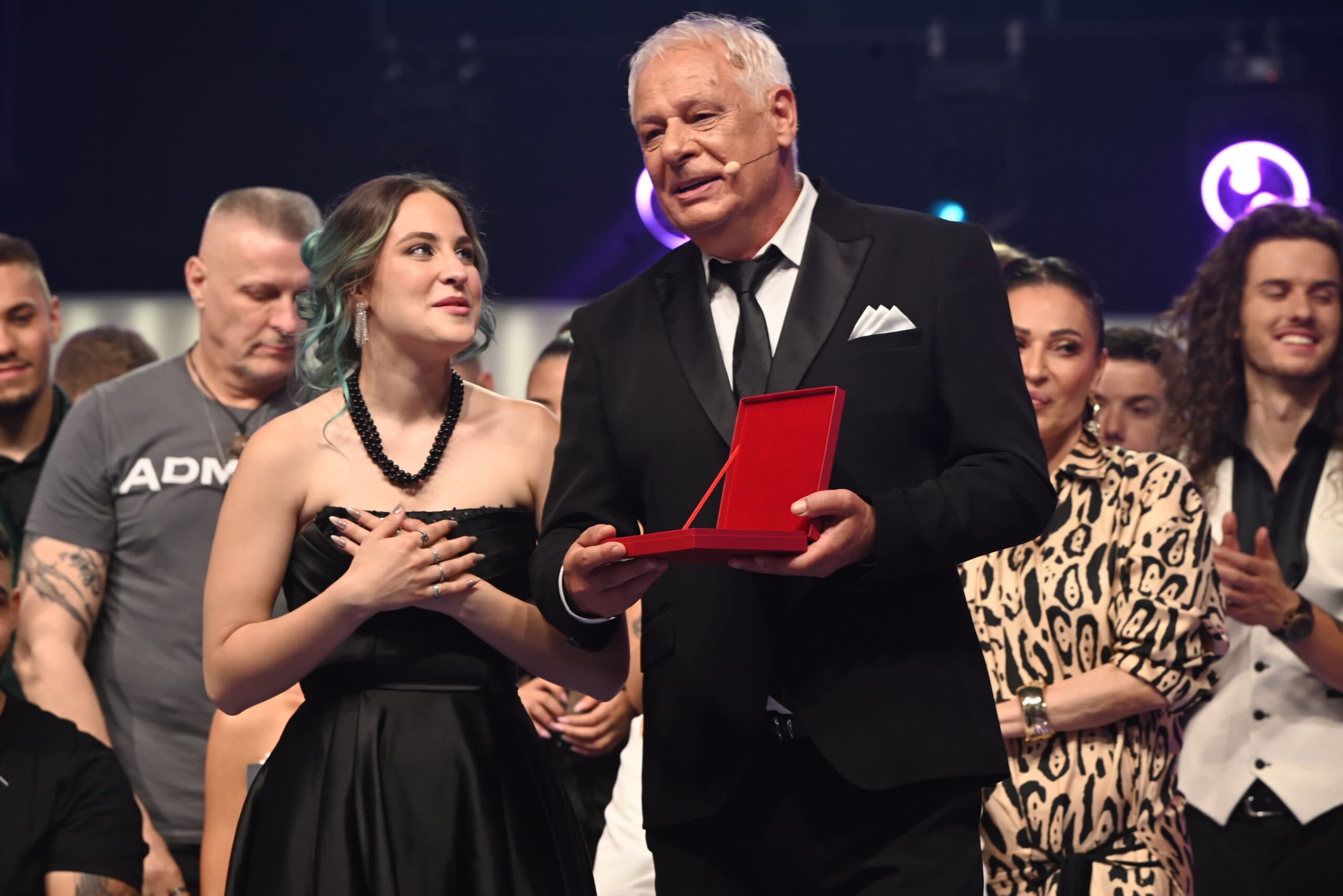 (VIDEO, FOTO) "BILO JE GUSTO" Tamara Danilović (17) van sebe nakon pobjede u "Zvezdama Granda" po izboru stručnog žirija